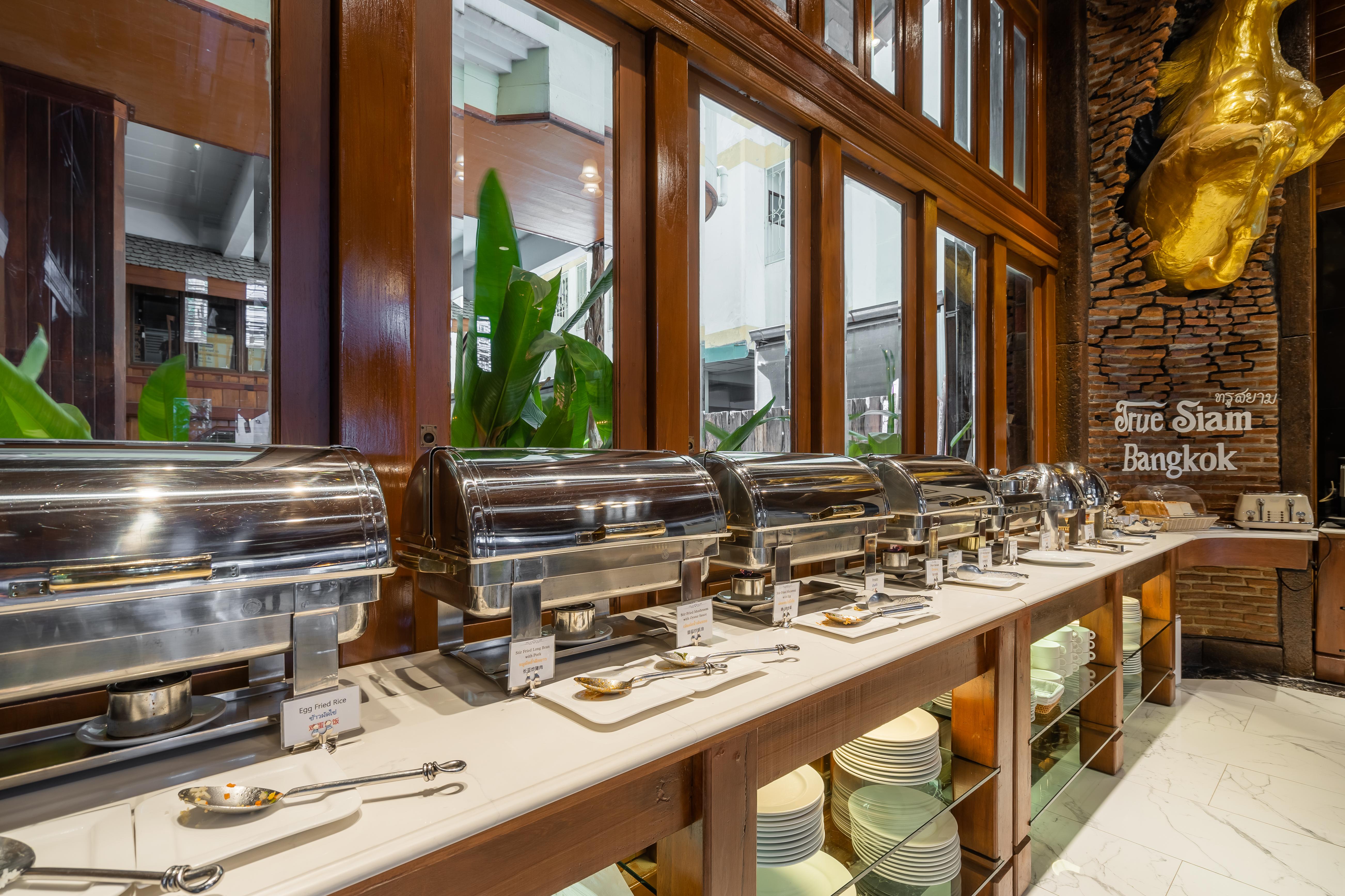 True Siam Phayathai Hotel Бангкок Экстерьер фото