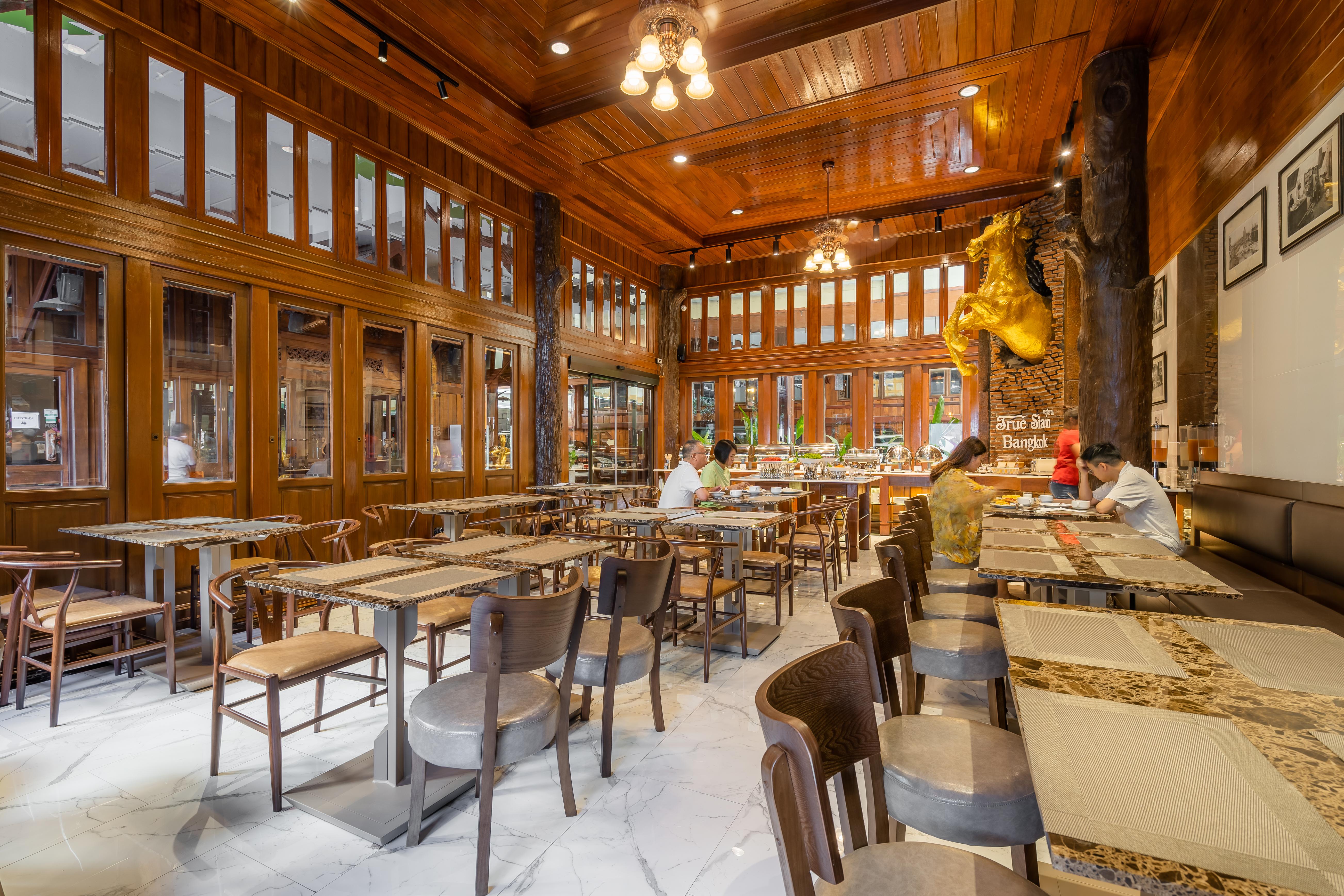 True Siam Phayathai Hotel Бангкок Экстерьер фото